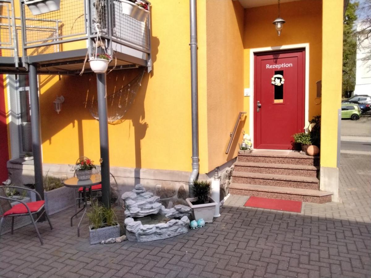 Hotel Am Weinbergschloss วาเริน ภายนอก รูปภาพ