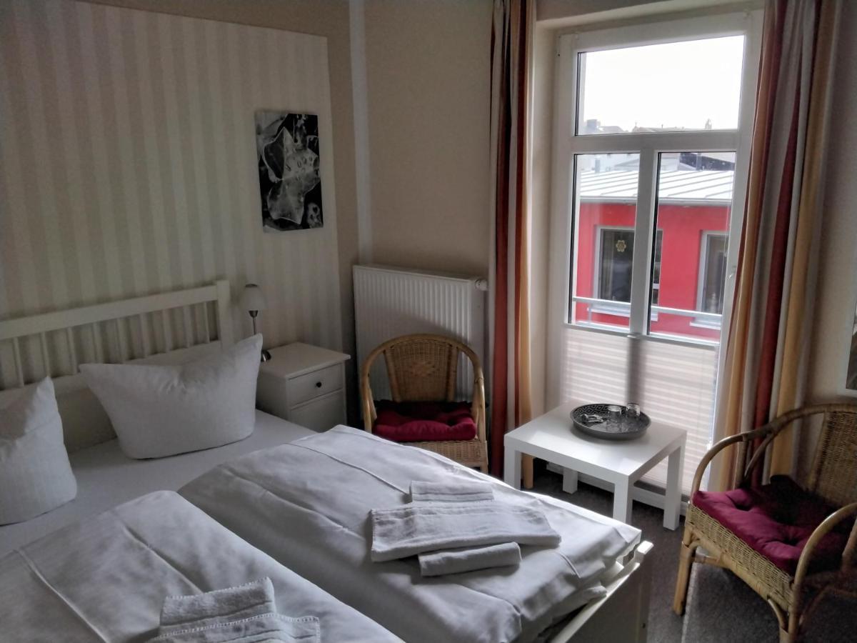 Hotel Am Weinbergschloss วาเริน ภายนอก รูปภาพ