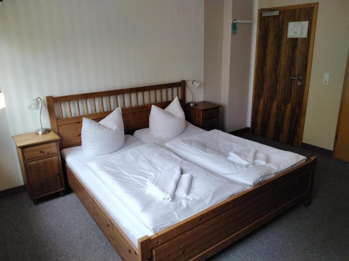 Hotel Am Weinbergschloss วาเริน ภายนอก รูปภาพ