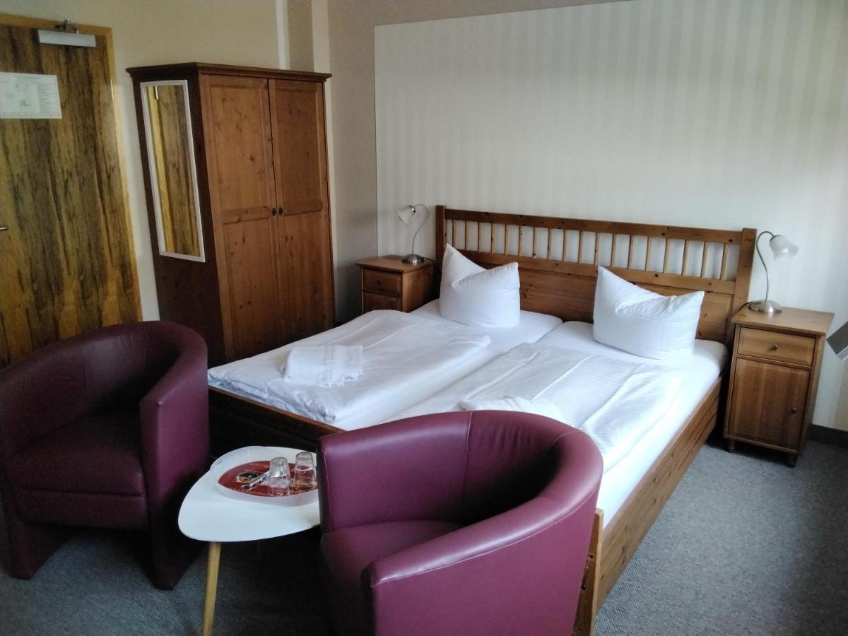 Hotel Am Weinbergschloss วาเริน ภายนอก รูปภาพ
