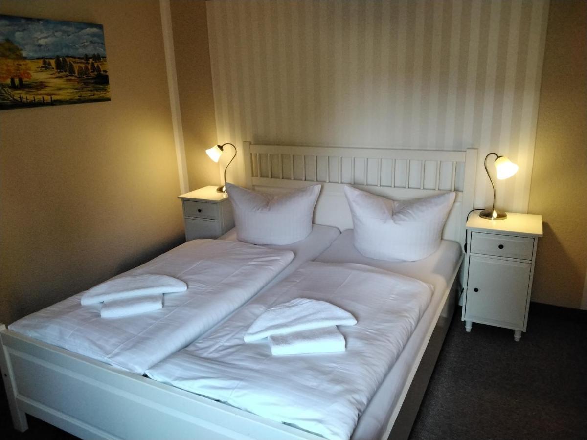Hotel Am Weinbergschloss วาเริน ภายนอก รูปภาพ
