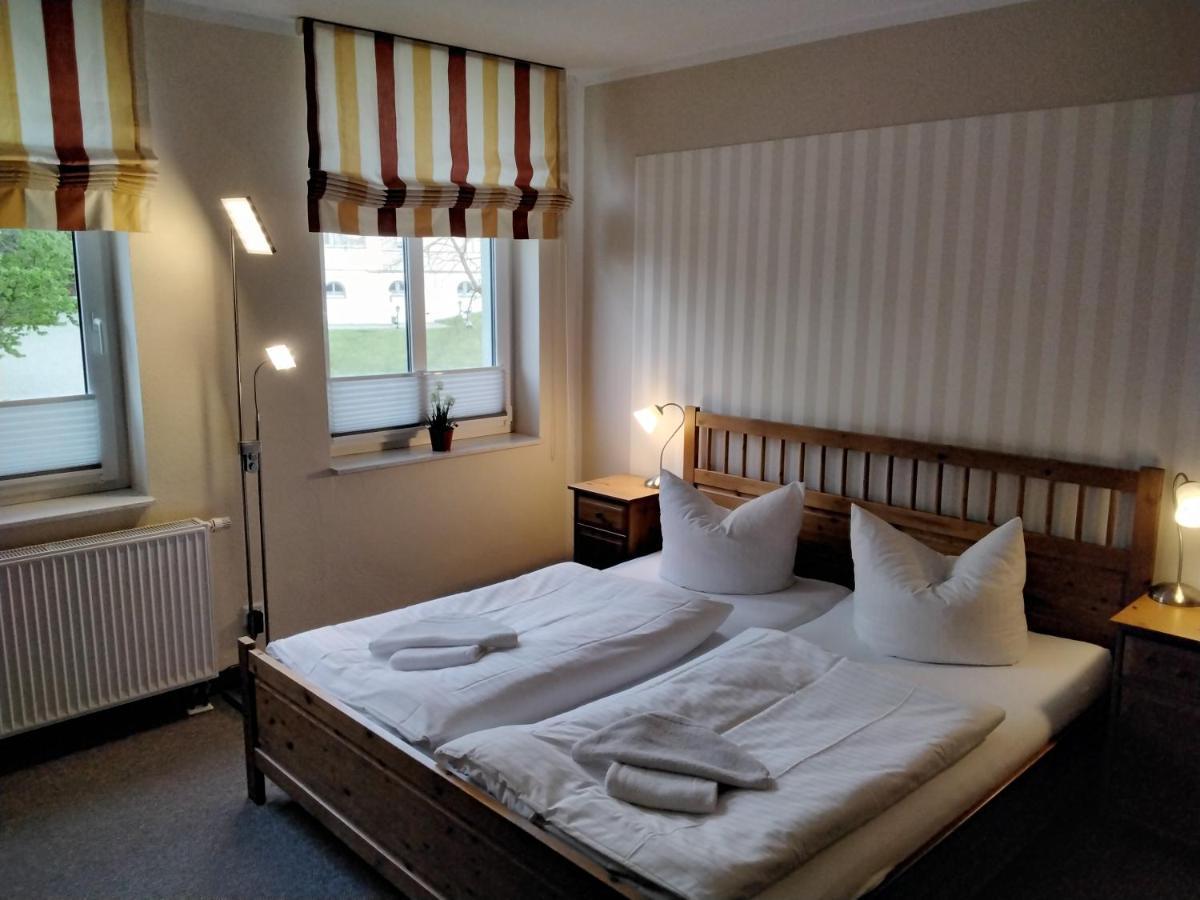 Hotel Am Weinbergschloss วาเริน ภายนอก รูปภาพ